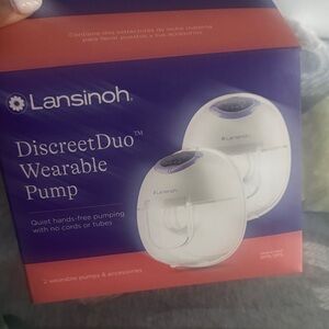 Lansinoh DiscreetDuo Wearable Pump - Purple & White Pulses